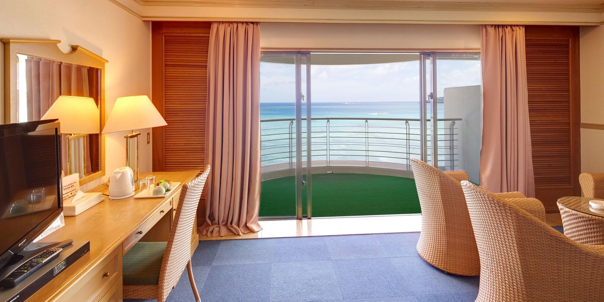 Resort Hotel Bel Paraiso Nakijin Extérieur photo