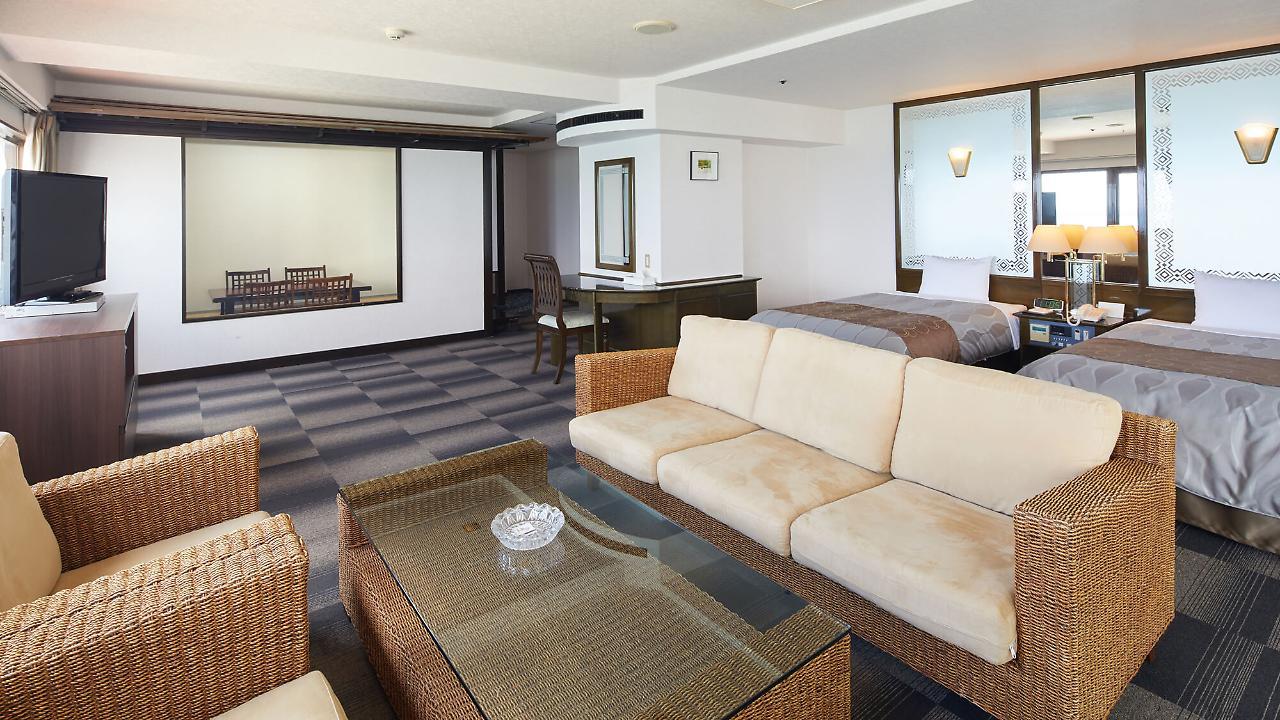 Resort Hotel Bel Paraiso Nakijin Extérieur photo